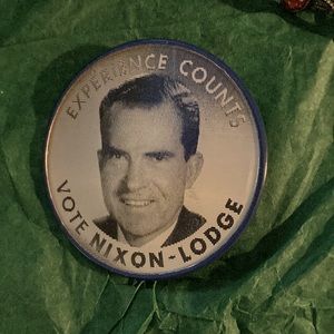 Vintage 1960 Nixon Campaign Button
